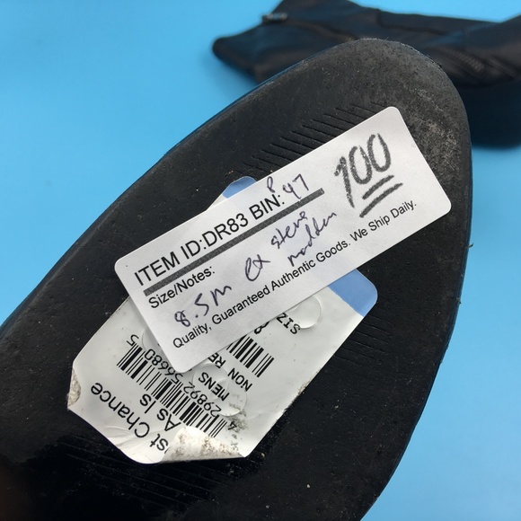 Steve Madden Womens Black  Leather Zip Ankle Boots - Picture 5 of 5